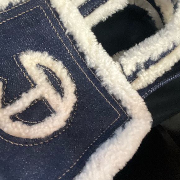 Denim Ugg telfar bag - Picture 3 of 4